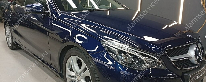 Защитная полировка кузова автомобиля Мерседес